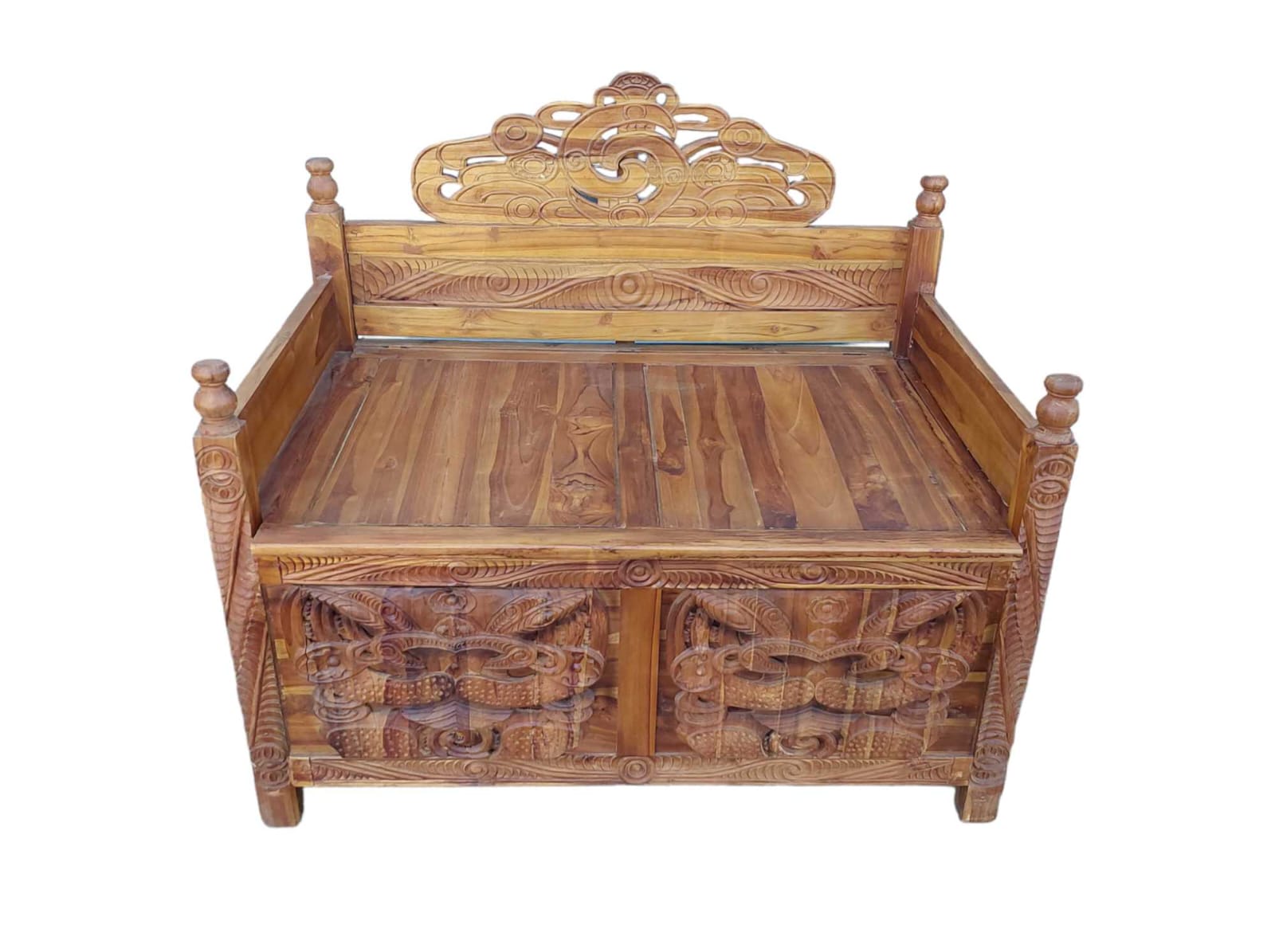 LARGE MAORI STORAGE BENCH