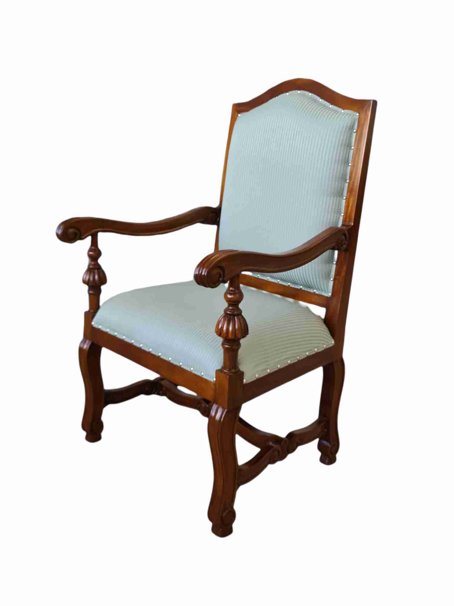 Alexis carver Armchair