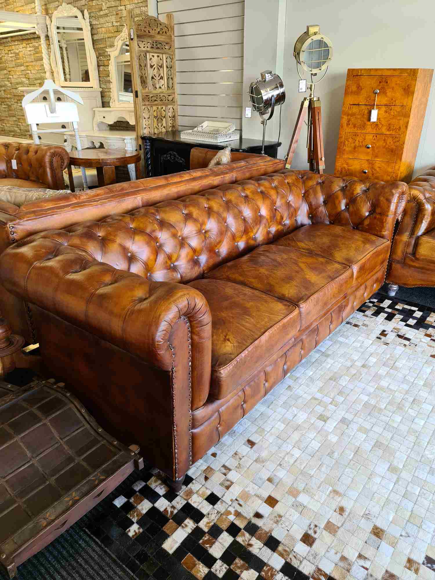 Worcester THREE SEATER LEATHER SOFA