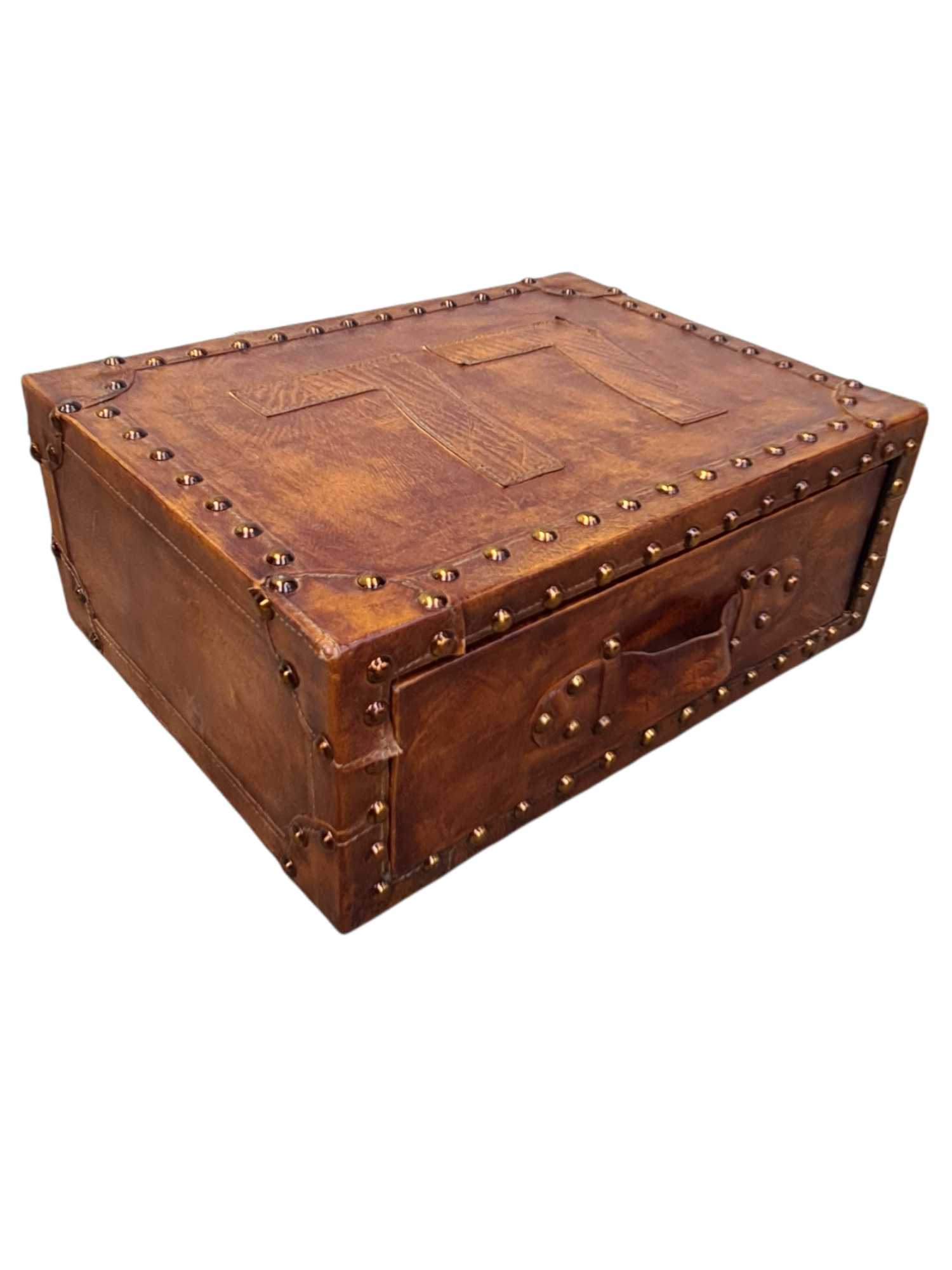 VINSON GENTLEMAN'S DESK TOP CHEST