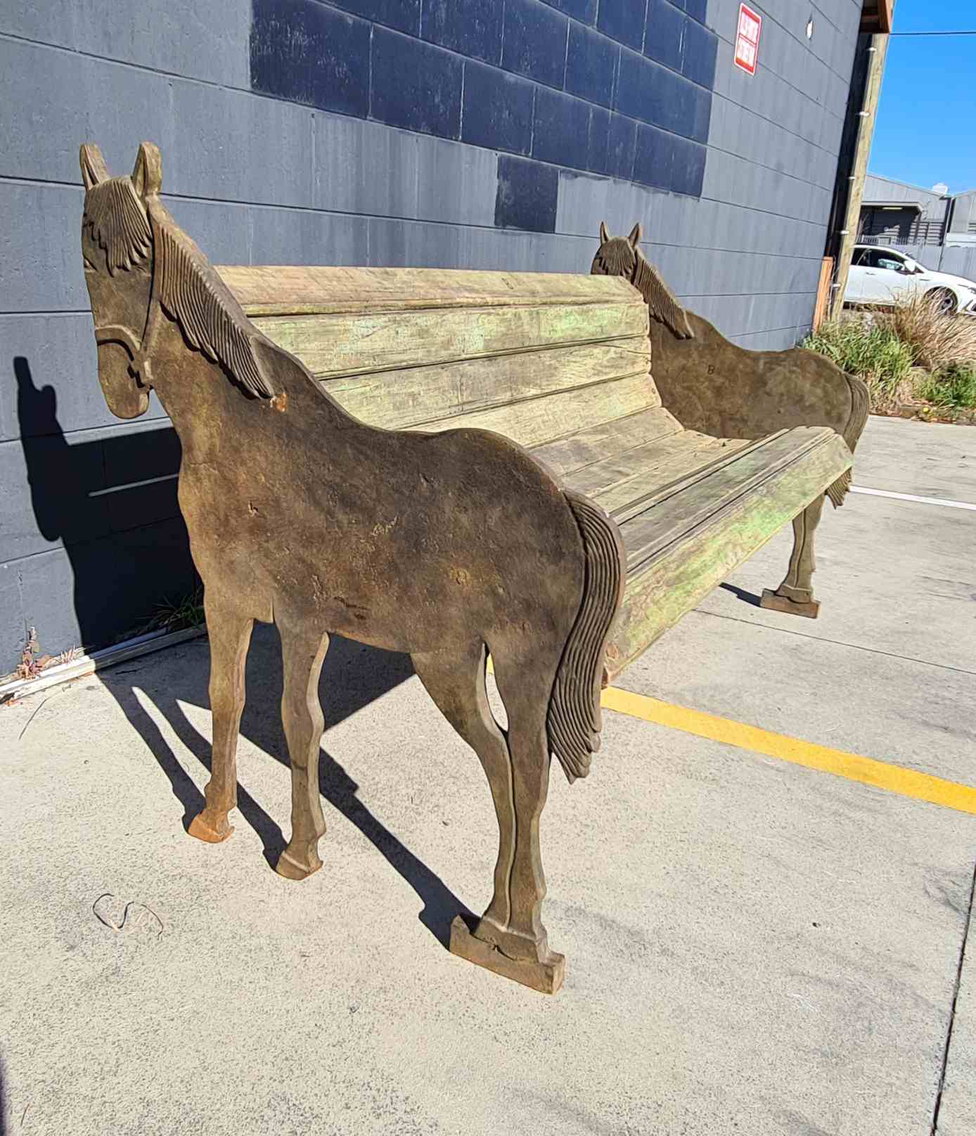 CAST IRON HORSE BENCH
