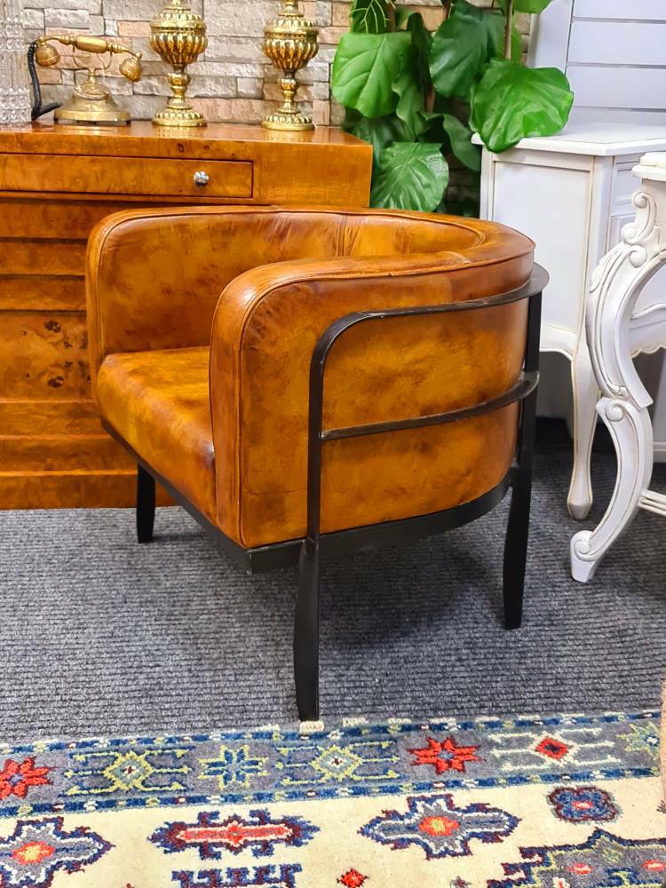 Edison Genuine leather Tub Chair