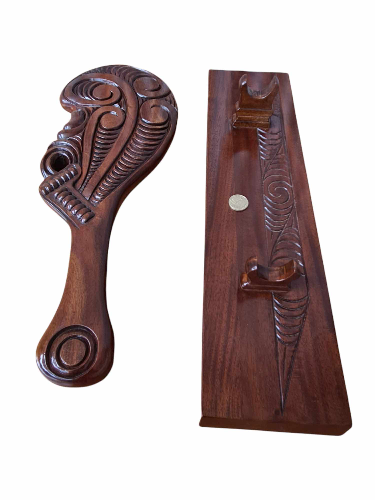 MAORI PATU WITH STAND