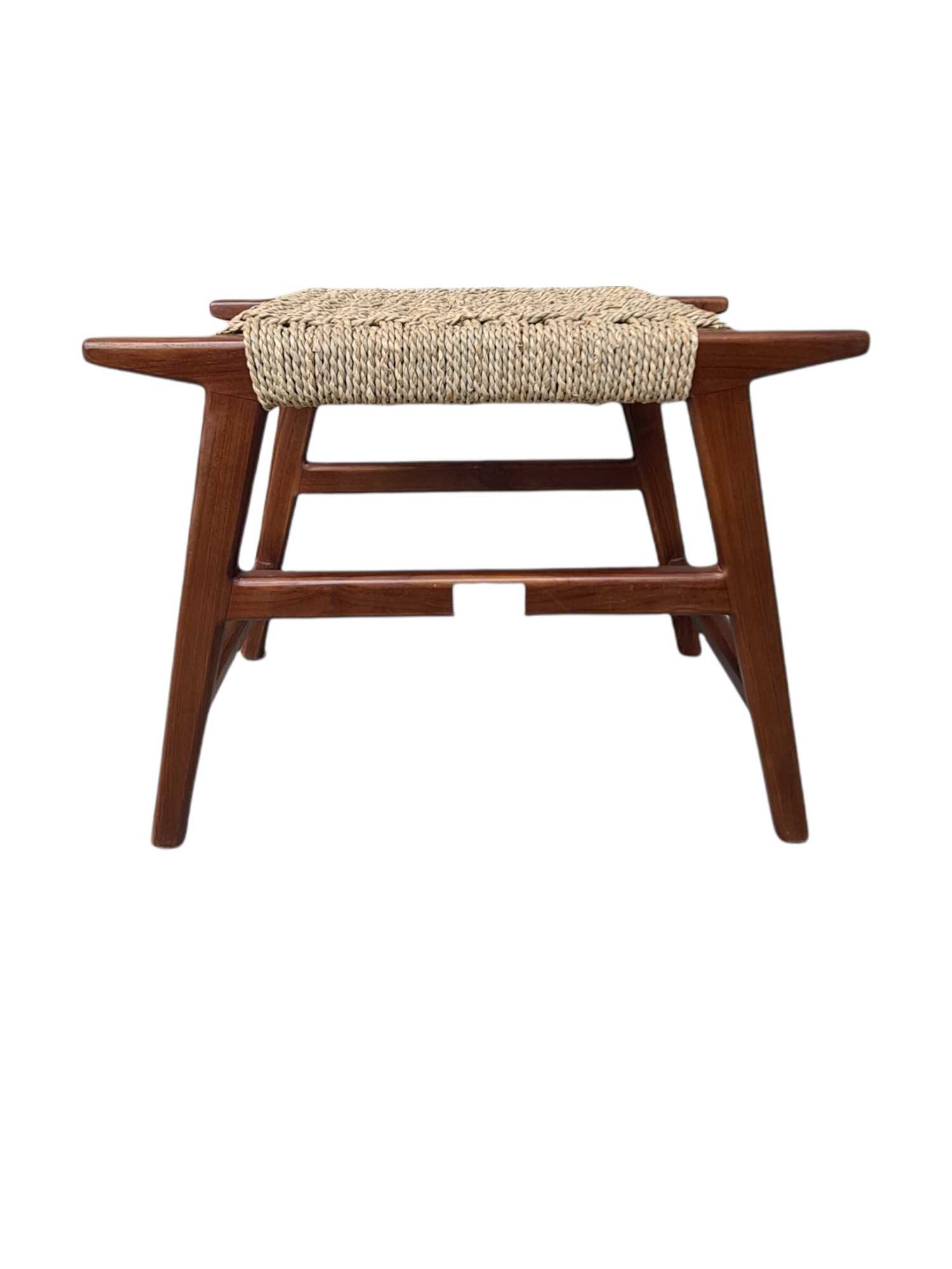 JIMBARRAN MID CENTURY TEAK STOOL