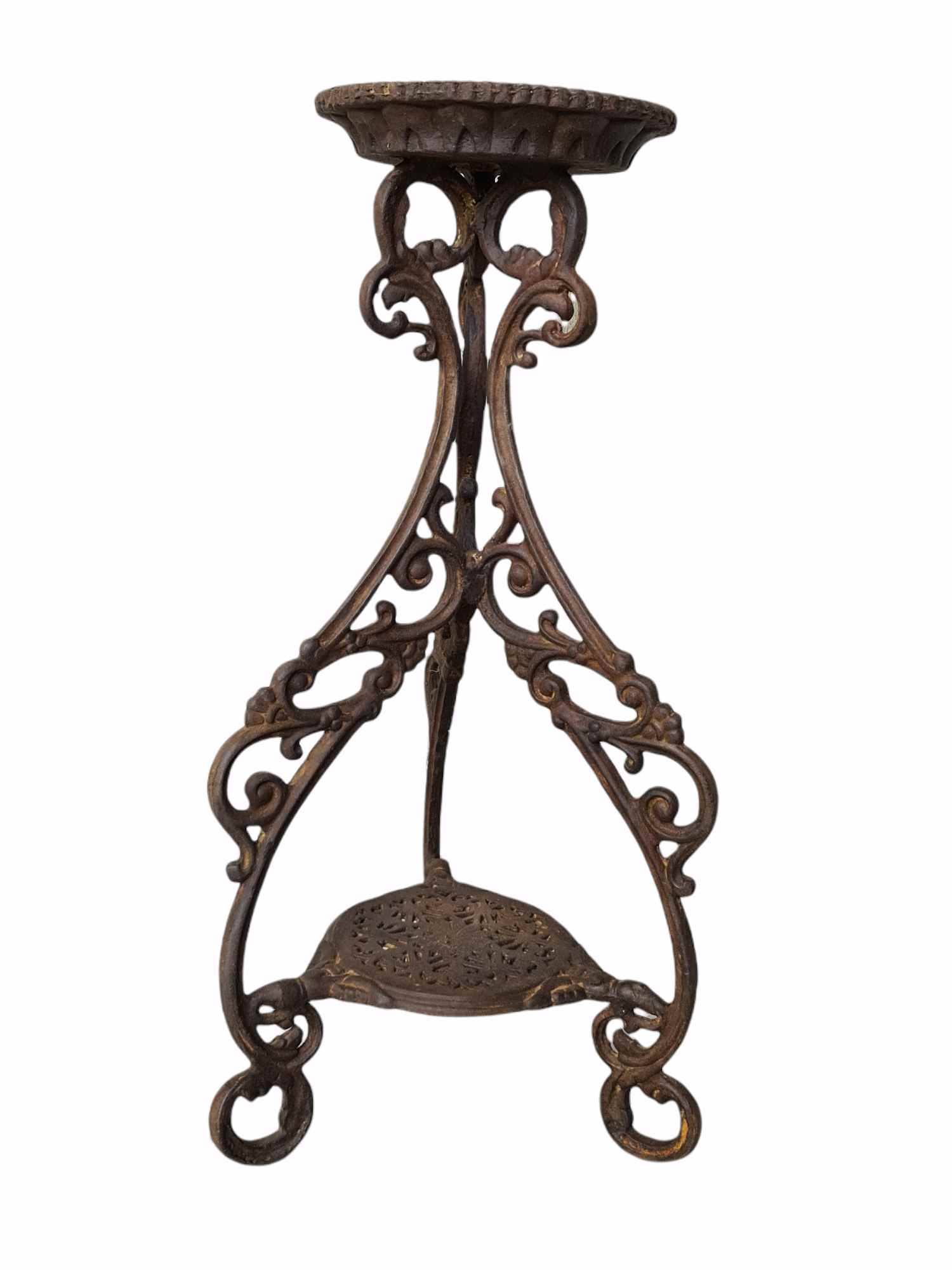 Cardona Cast Iron Plant Stand