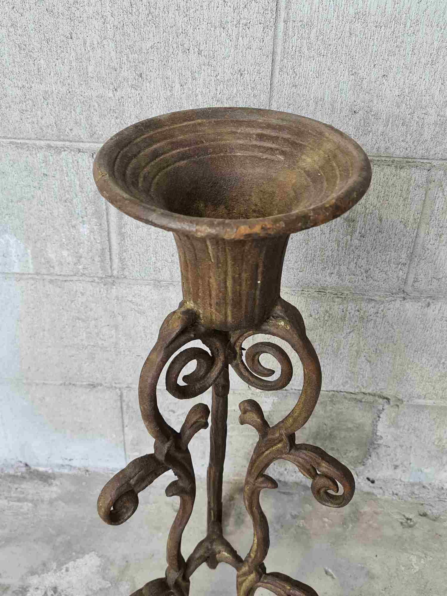 Glenhope Cast Iron Planter