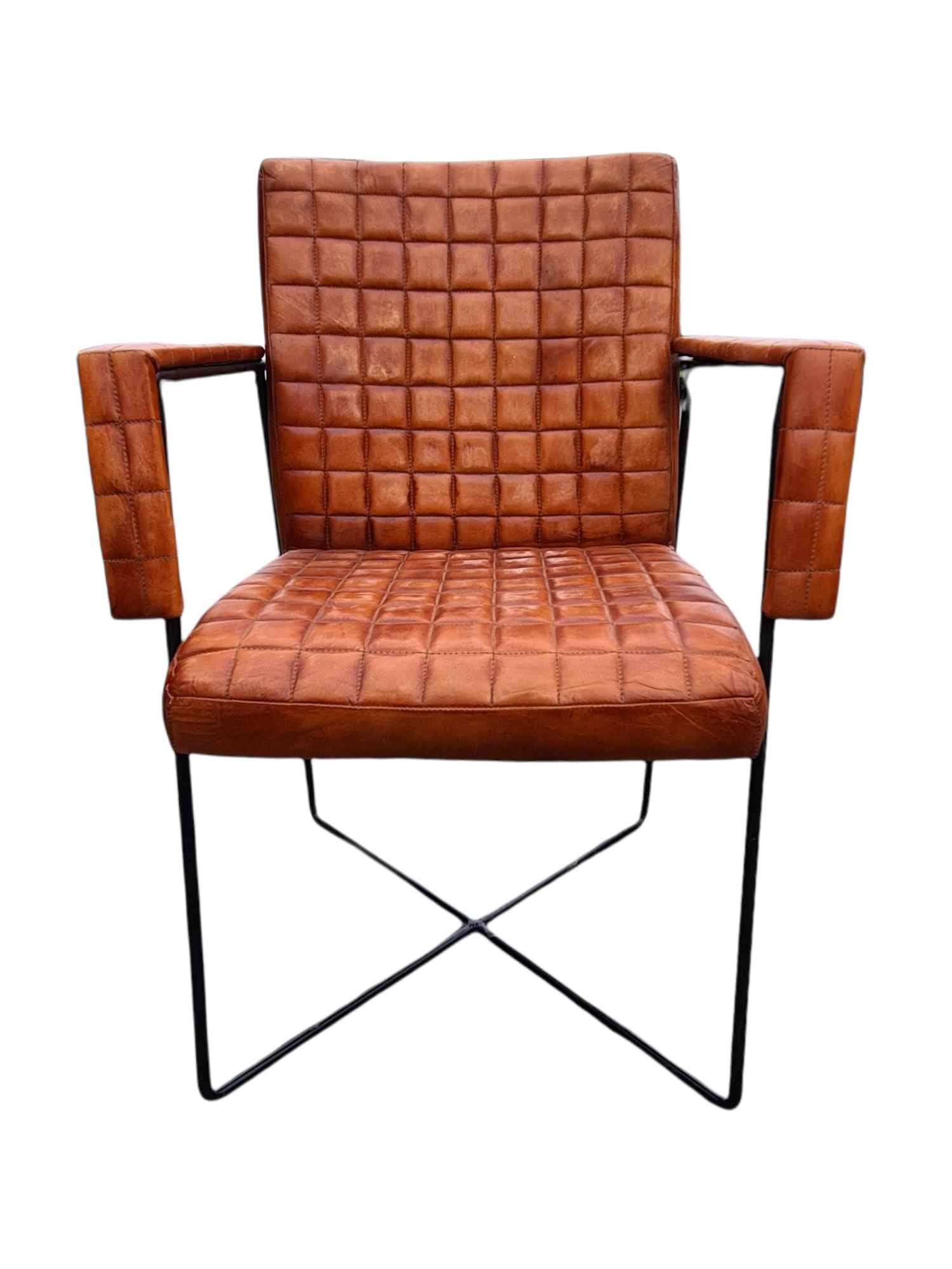 SERRA LEATHER ARMCHAIR