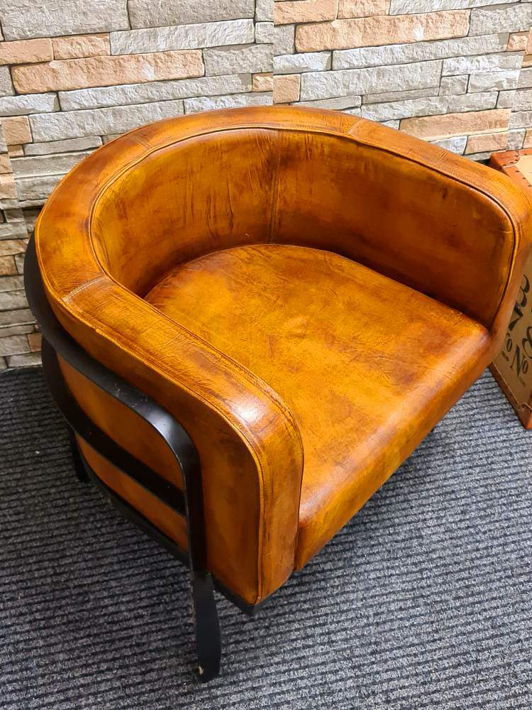 Edison Genuine leather Tub Chair