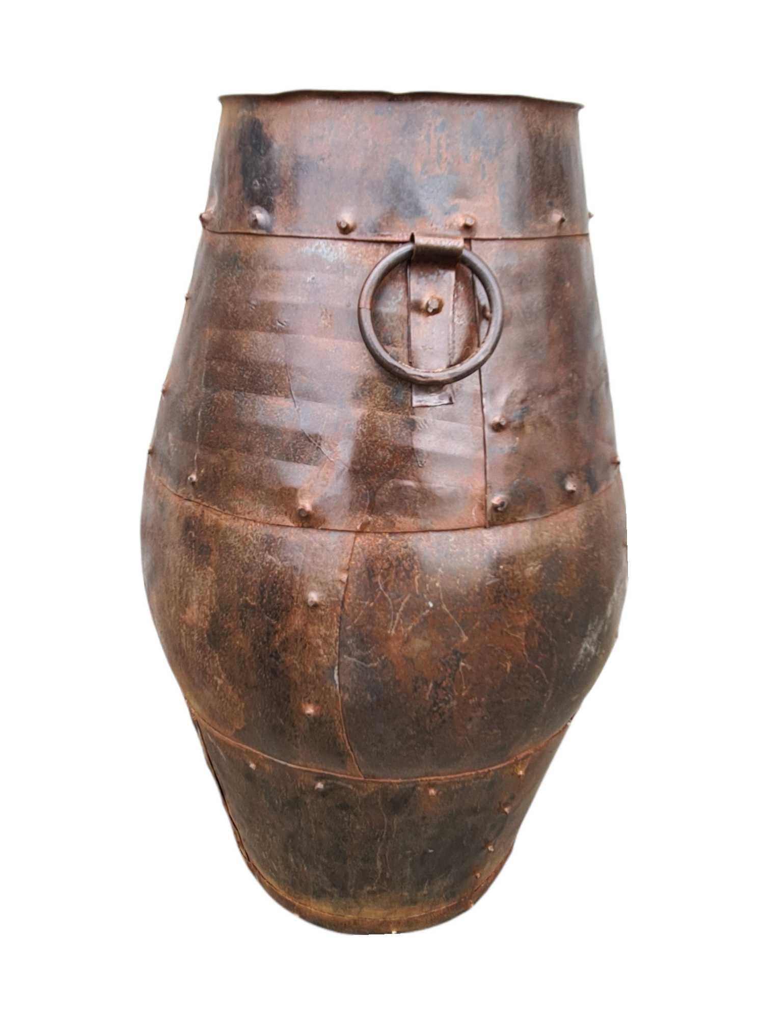 LALITA INDIAN VINTAGE IRON URNS