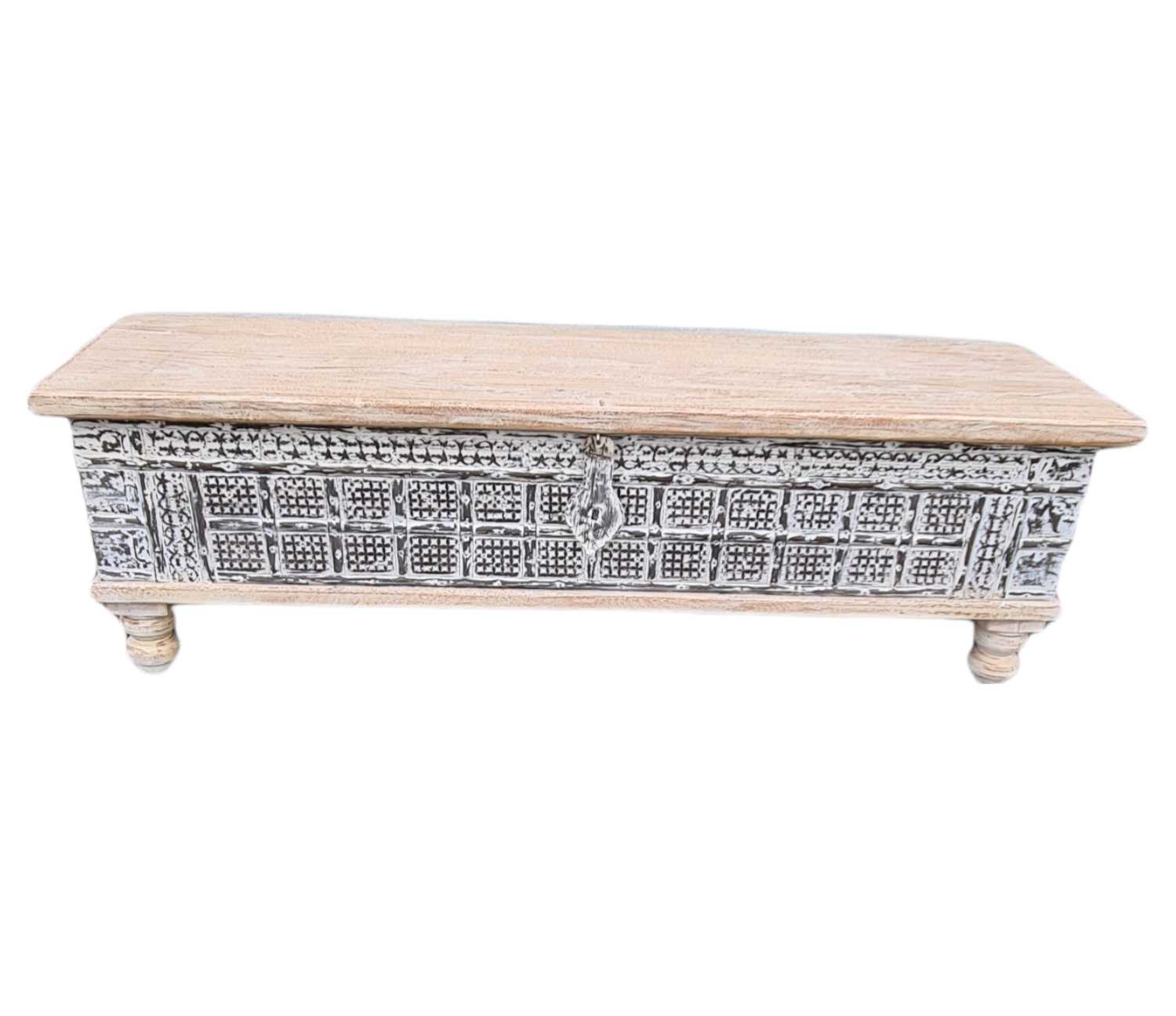 TARA HAND MADE INDIAN LONG TRUNK