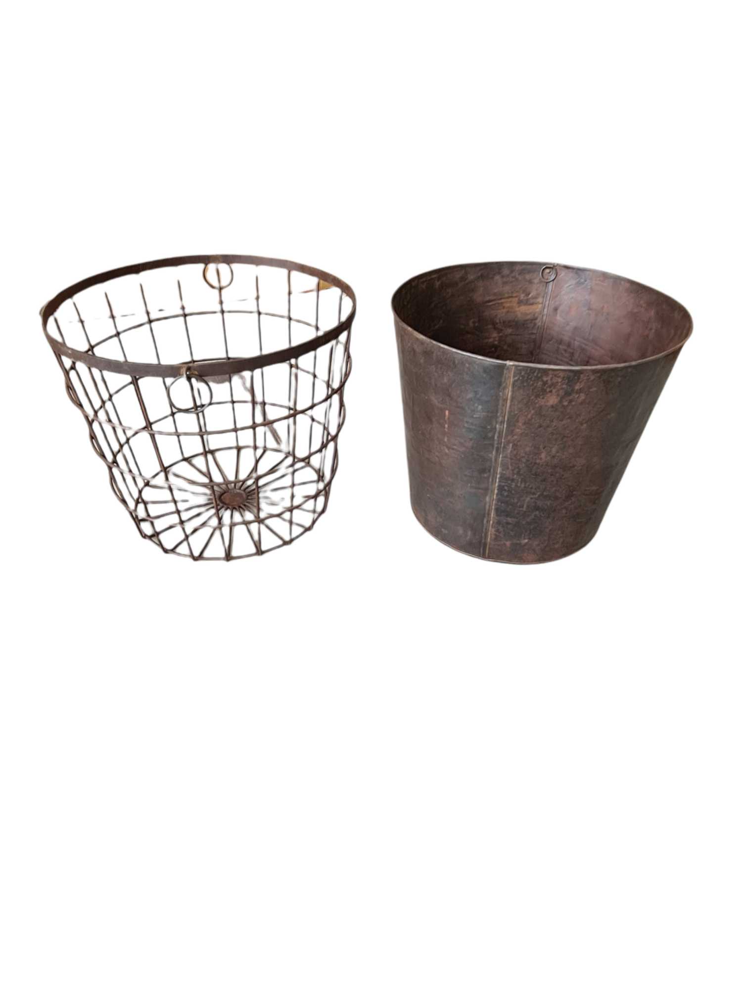 VINTAGE INDIAN LOG BOX / PLANTER