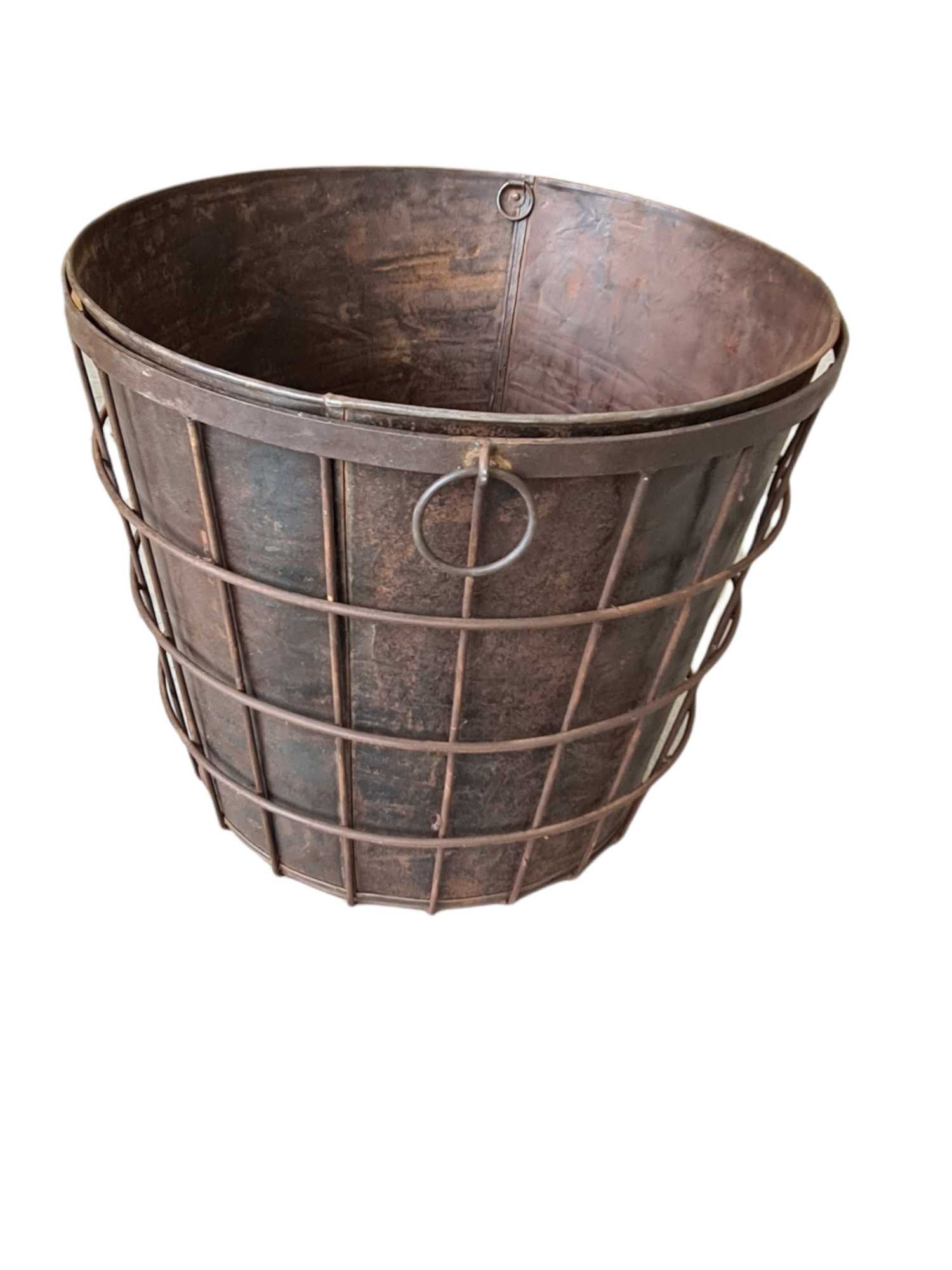 VINTAGE INDIAN LOG BOX / PLANTER