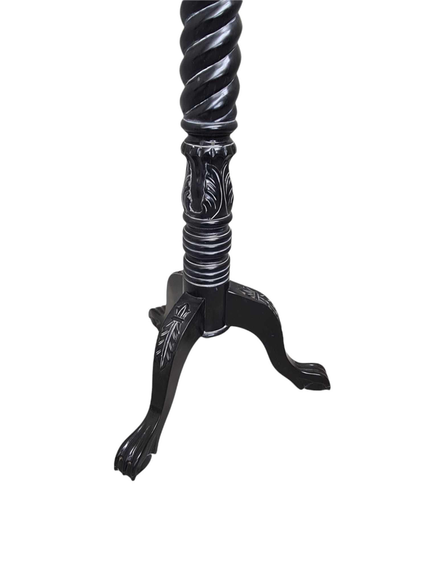 VICTORIAN GENTLEMEN SHAVING STAND