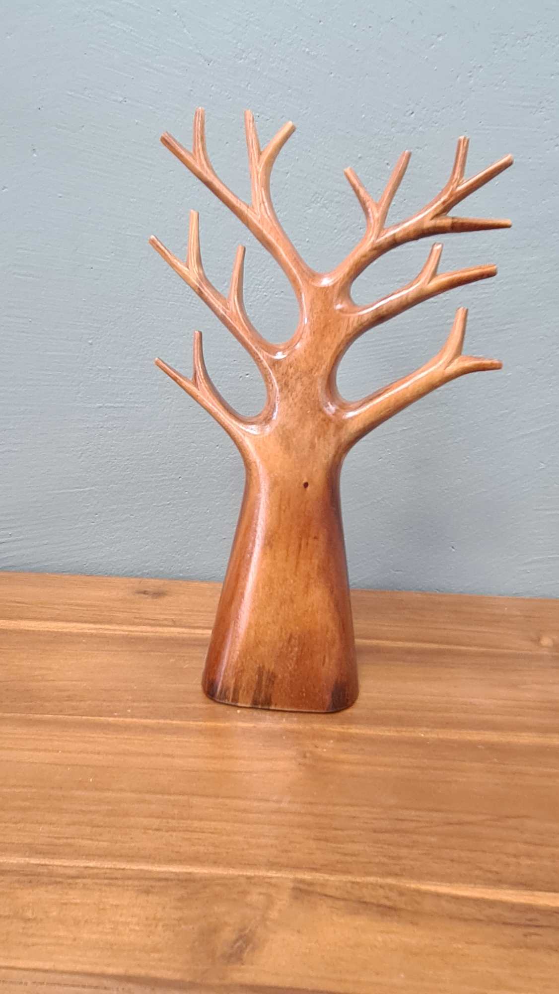 WOODEN JEWELLERY TREE