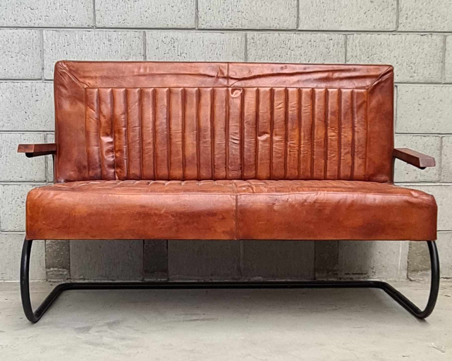 SANTA ROSE LEATHER SOFA
