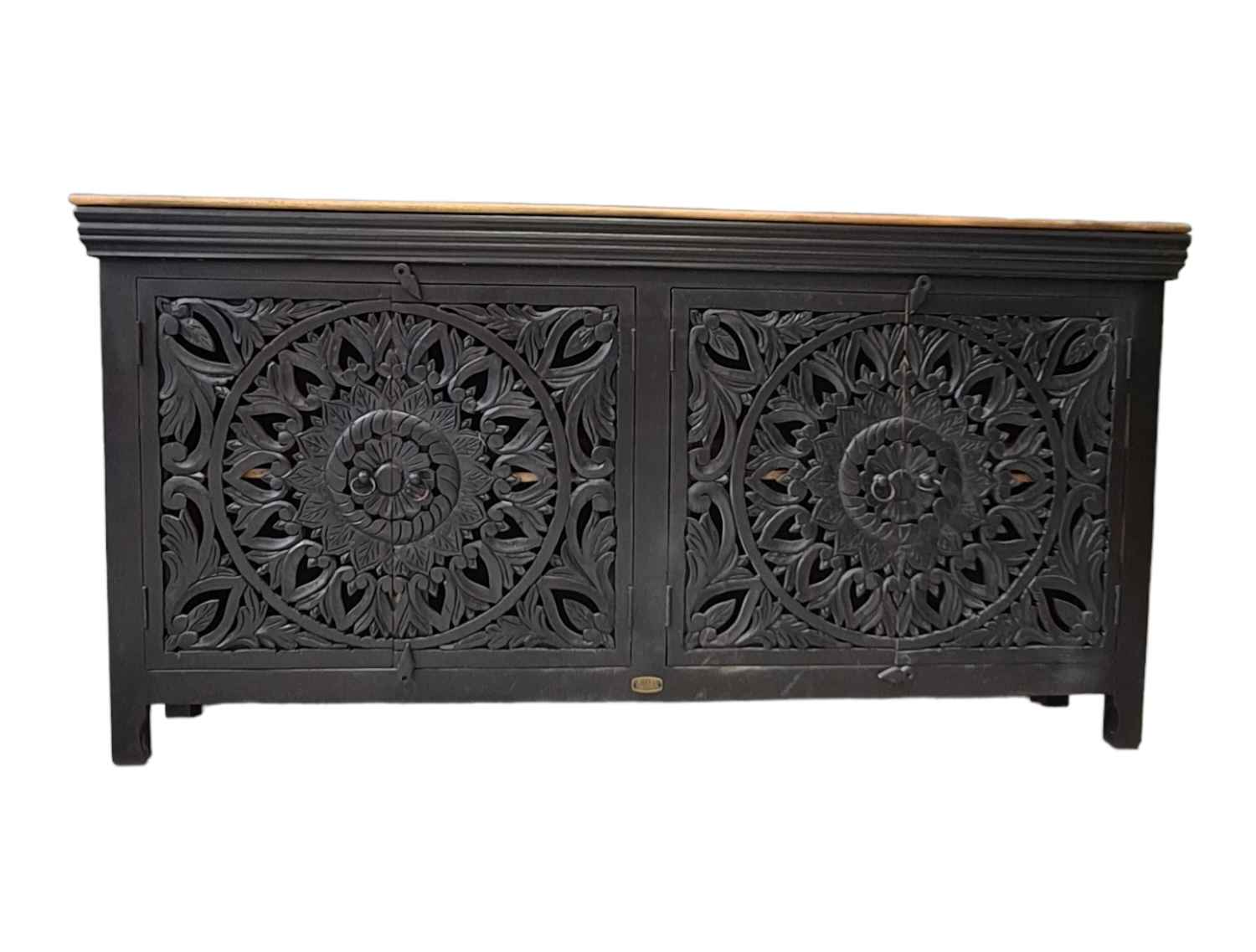 MANSA INDIAN SIDEBOARD