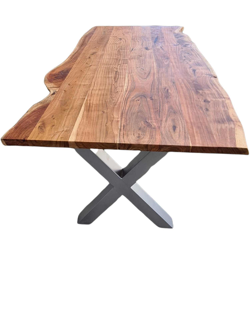 SEATTLE INDUSTRIAL DINING TABLE
