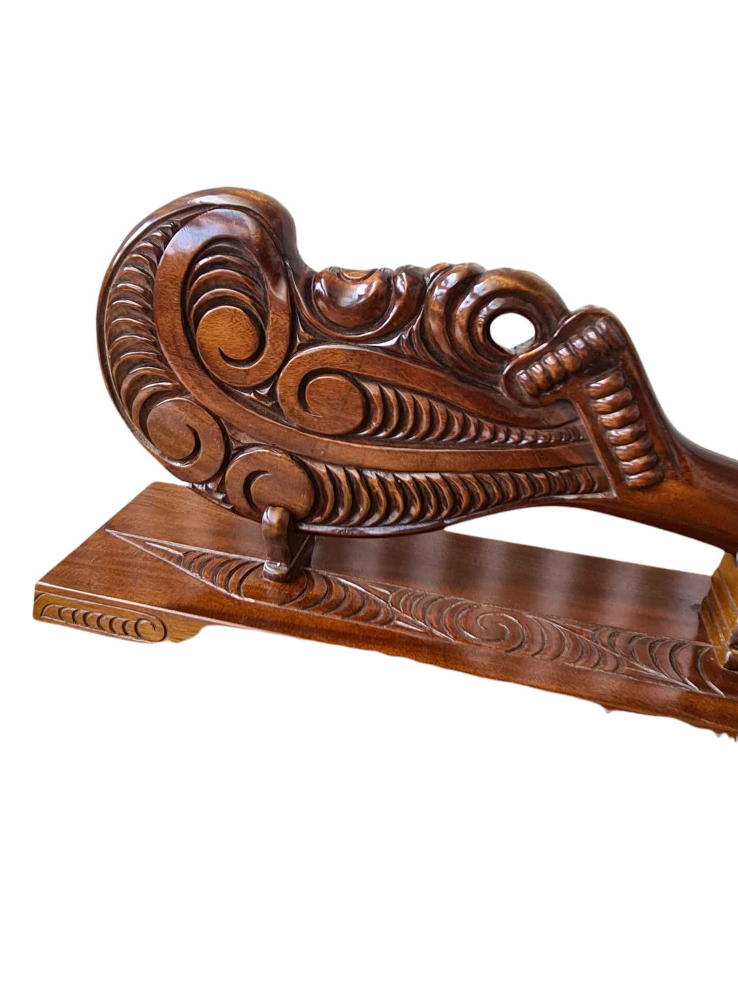 MAORI PATU WITH STAND