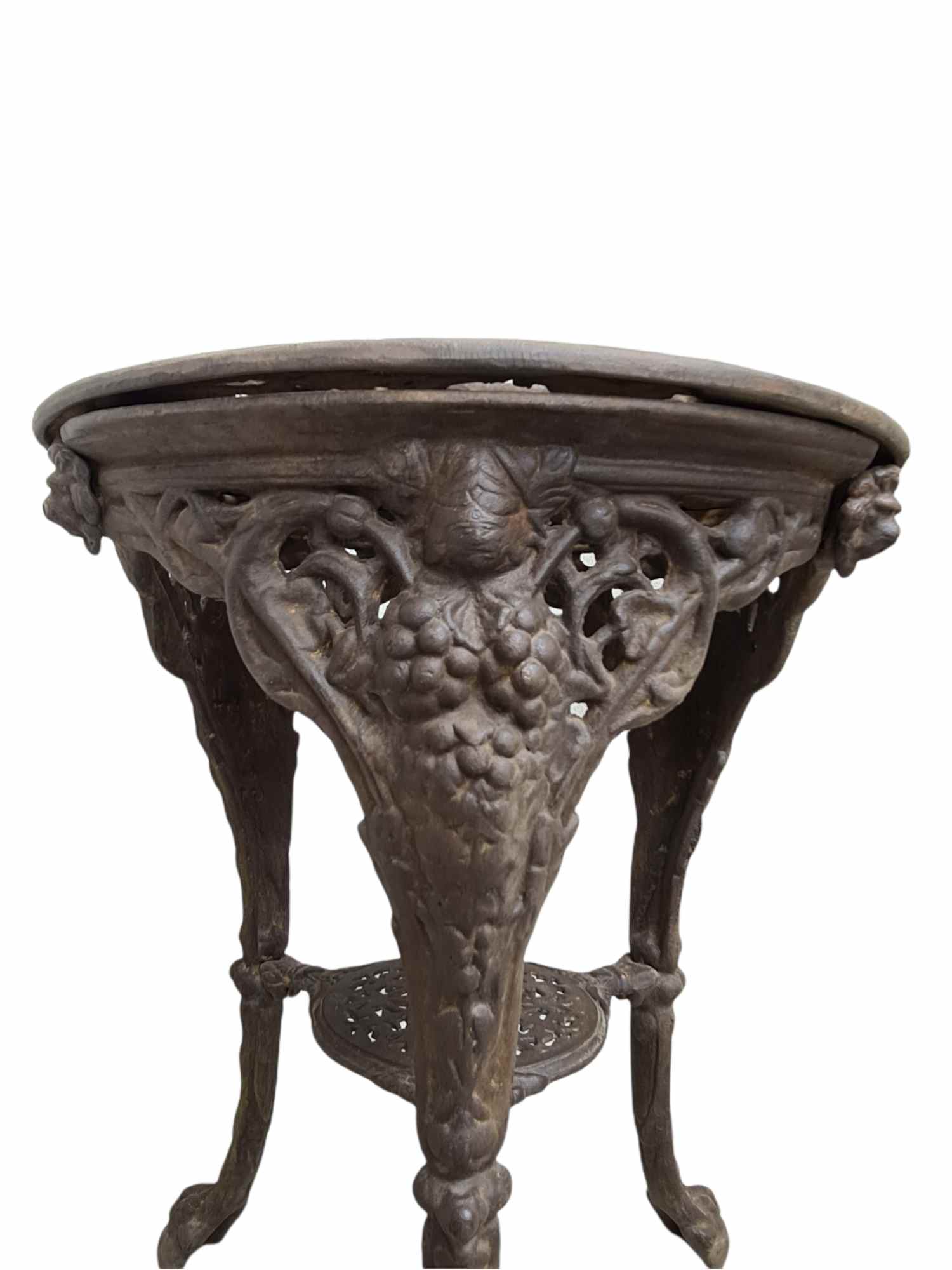 FRANCIS CAST IRON TABLE