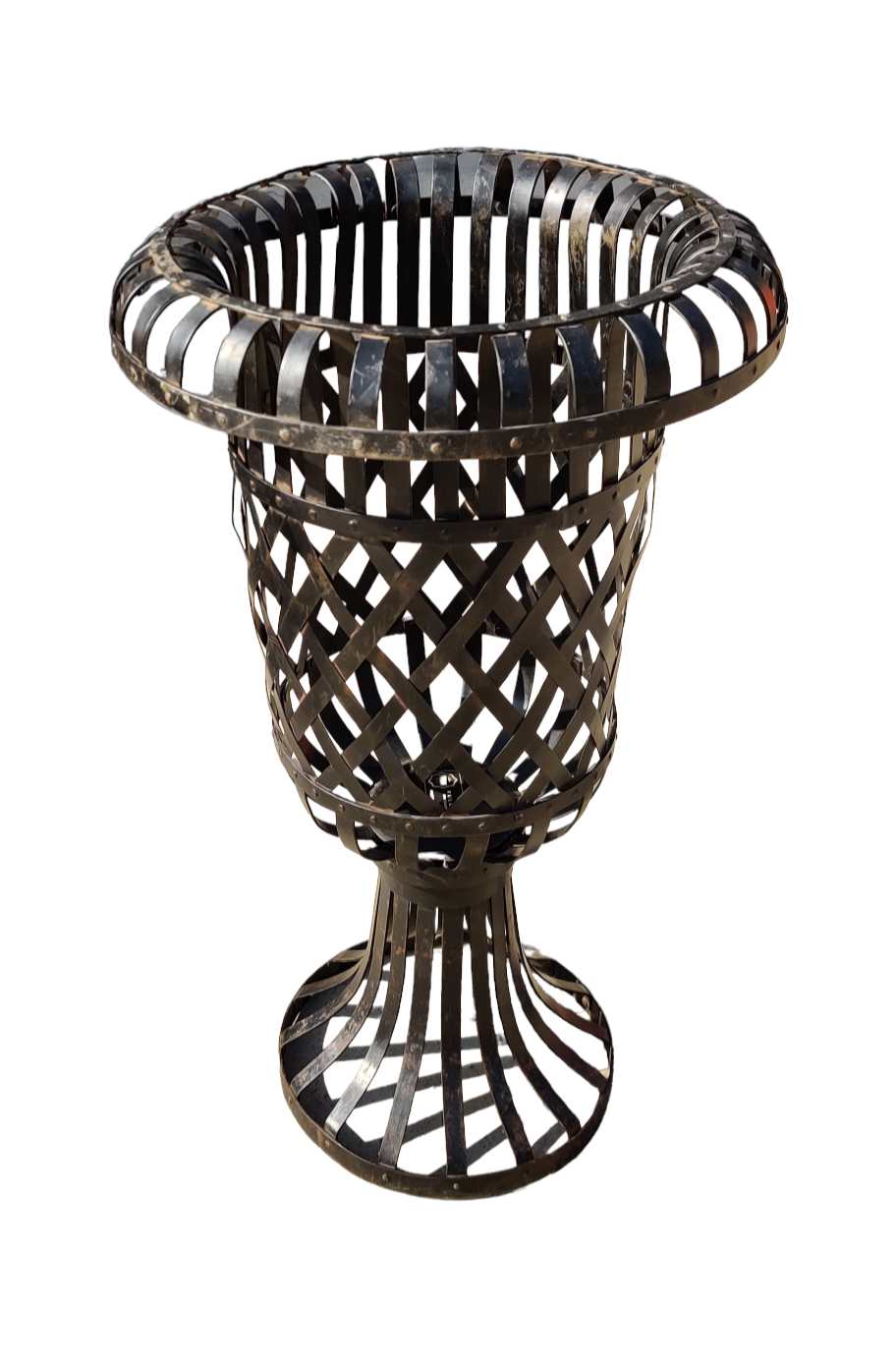 FRENCH FORGRD IRON PLANTER