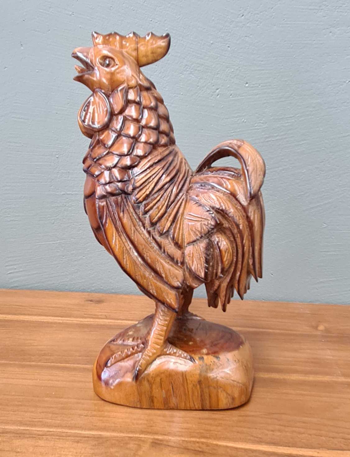 WOOD CARVED ROOSTER